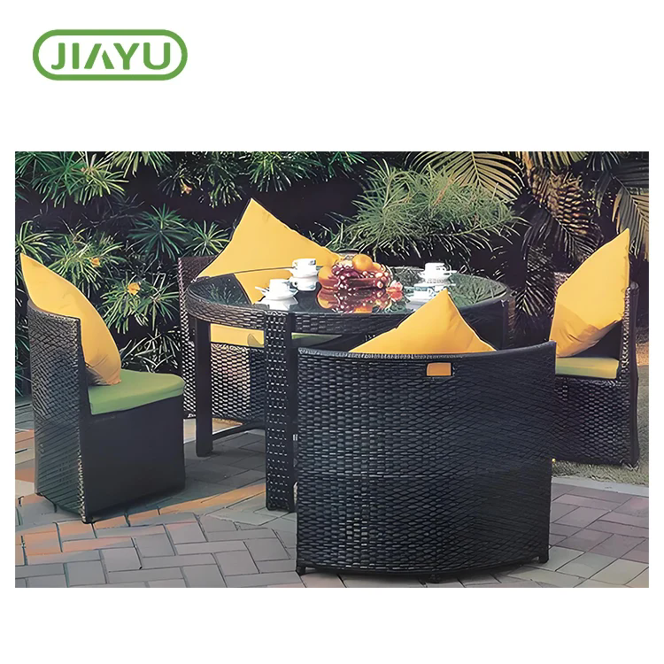 ඔබේ එළිමහන් වික්‍රමාන්විතයන් සඳහා පරිපූර්ණ කඳවුරු පුටුව තෝරා ගන්නේ කෙසේද?